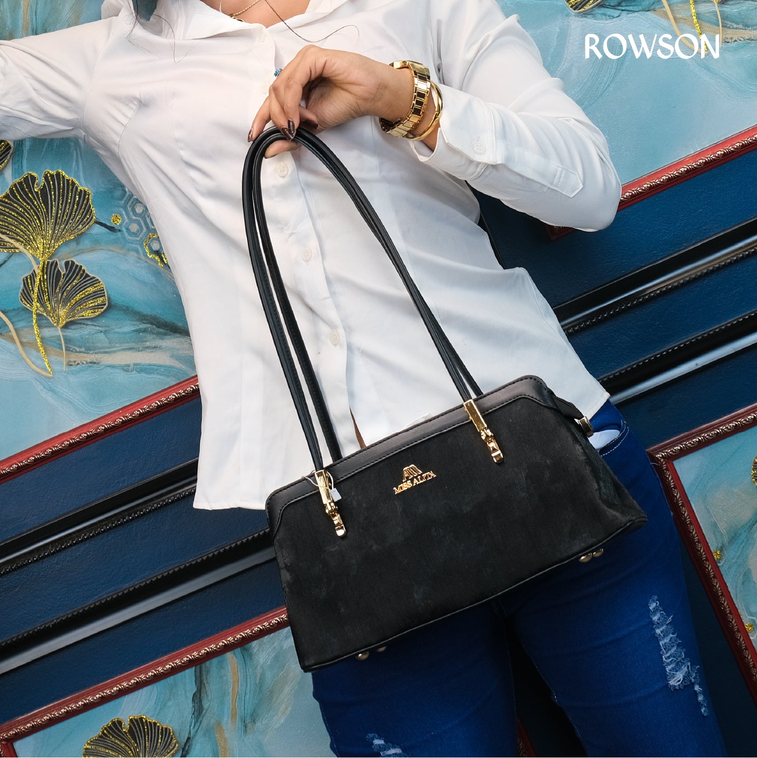 Premium Women’s Shoulder Bag - 16